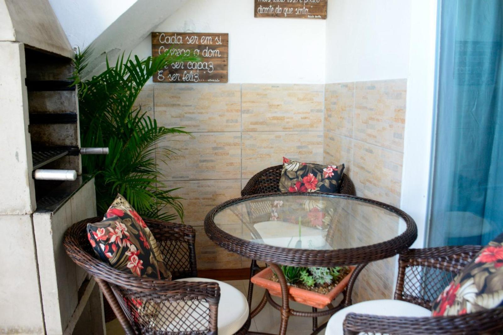 Suites Mathias Flat Conservatória エクステリア 写真